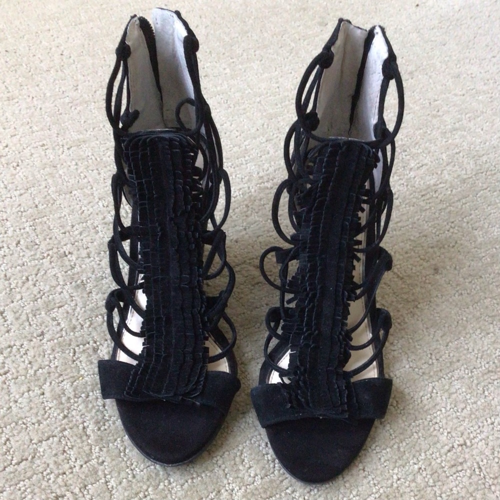 Jessica Simpson Black Lace-up Wedge Sandal. Size 5